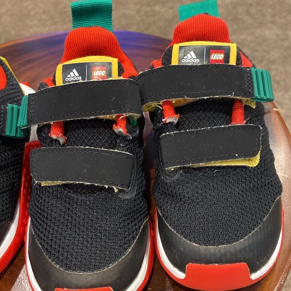 Adidas Lego sneakers super cool and in excellent condition! Toddler 7K US. - Picture 2 of 9